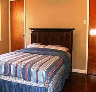 Isabella's Suites