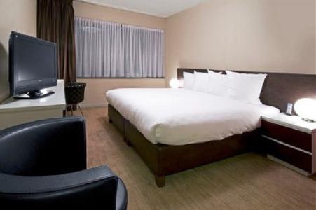 Htel Serviced Apartments