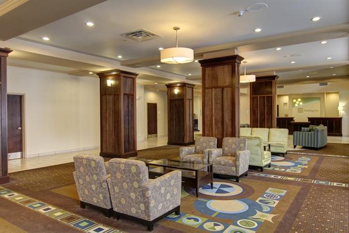 Holiday Inn Suites Kamloops