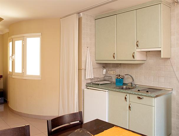 Atico duplex junto a Plaza de Espana WIFI - B