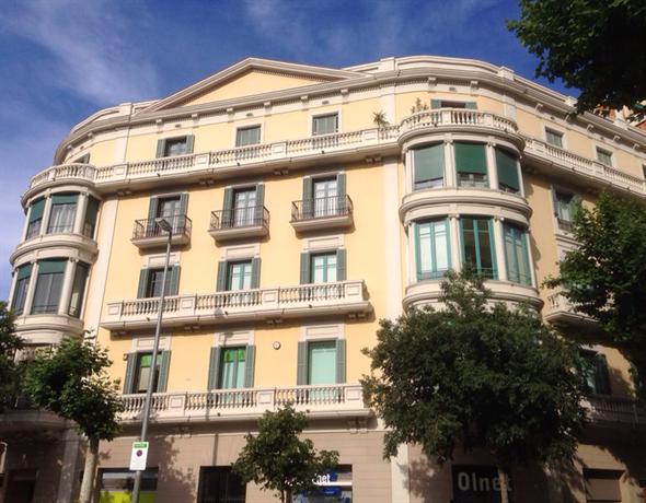 BacHome Barcelona B&B
