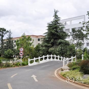 Dianchi Hotel