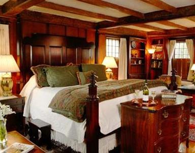Captain's House Inn