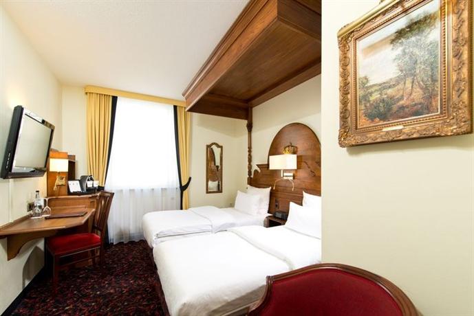 King's Hotel First Class