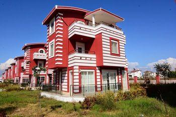Happyland Villa