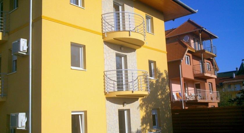1000 Home Apartments