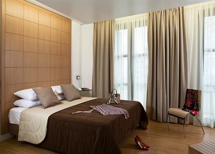Chic Hotel