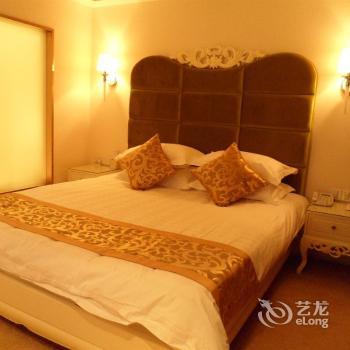 Fuyang Glamour Oriental Hotel
