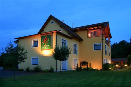 Hotel Garni Pension Polzl