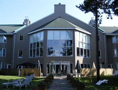 Auberge La Montagne Coupee