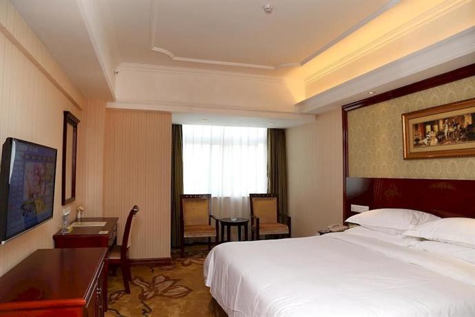 Vienna Hotel Futian Shenzhen