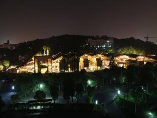 Hangzhou Lakeside Vila Hotel