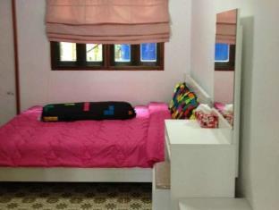 House Kamala Beach