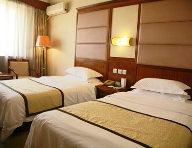 Tu-Ha Petroleum Hotel