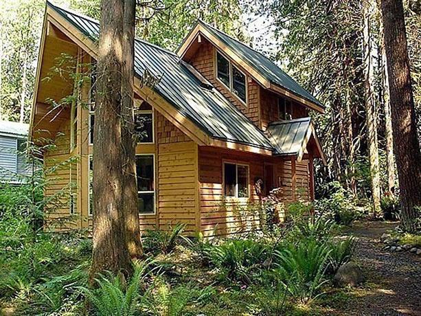 04sl Cedar Cabin With Hot Tub