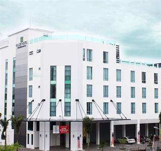 Fuller Hotel
