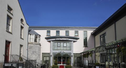 Oriel House Hotel