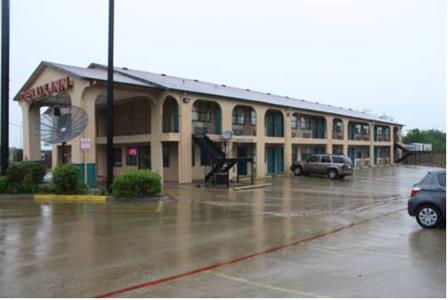 Delux Inn Dallas