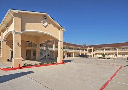 Econo Lodge Inn & Suites Bridge City