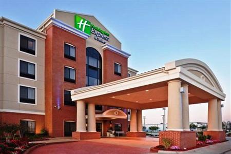 Holiday Inn Express & Suites Gonzales (Texas)