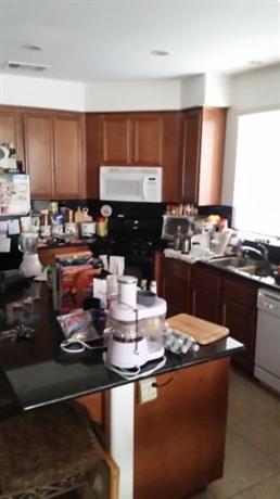 Homestay In Quiet Hemet