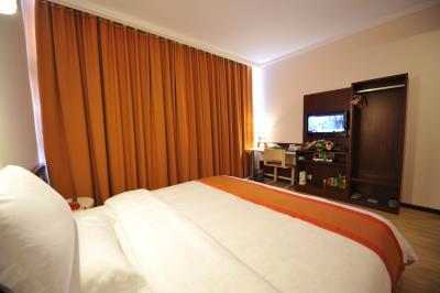 Le Cheng Hotel