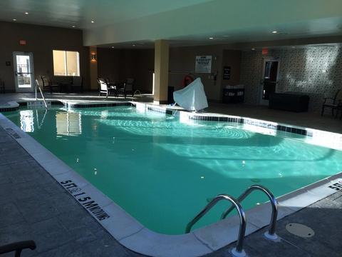 Holiday Inn Express Wichita South