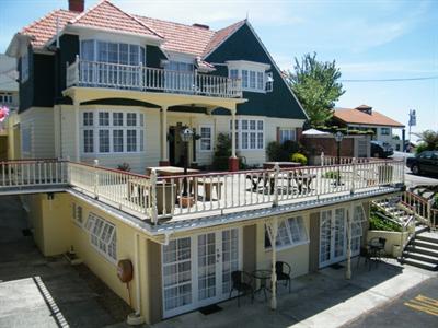 Colonial City Motel