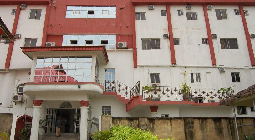 Ixora Suite Hotel