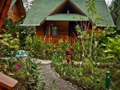 Sisakuna Lodge