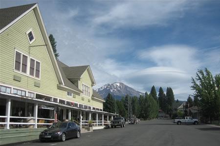 McCloud Mercantile Hotel