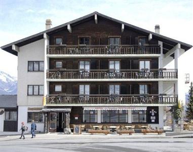 Le Deserteur Hotel