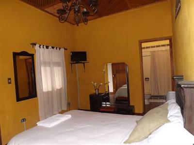 Hostel Luna Republica