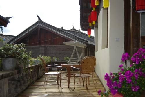 Li Jiang Ya Yue Hostel