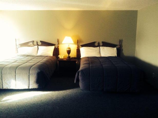 Historic Calumet Inn