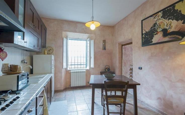 Anagni Apartments by Thaz Italia