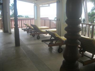 The Beach Hotel Oasis Bridge