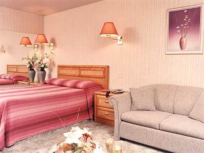 St Moritz Motel