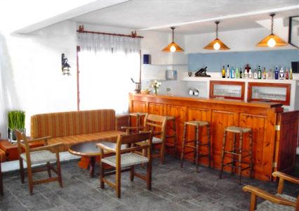Mantraki Apartments