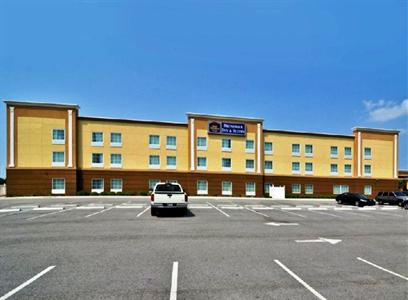 BEST WESTERN PLUS Brunswick Inn & Suites