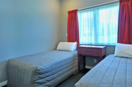 Cornwall Motor Lodge