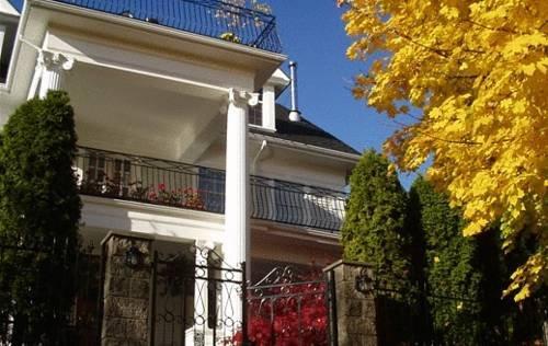 Mozart Guest House