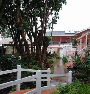 Garden Gate Bed & Breakfast Lahaina