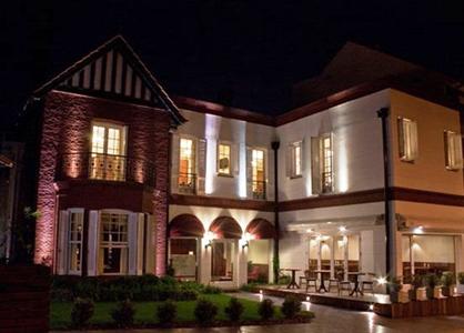 Altos de Guemes Hotel