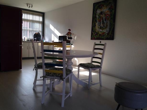 Homestay in Almere near Almere Buiten Railway Station