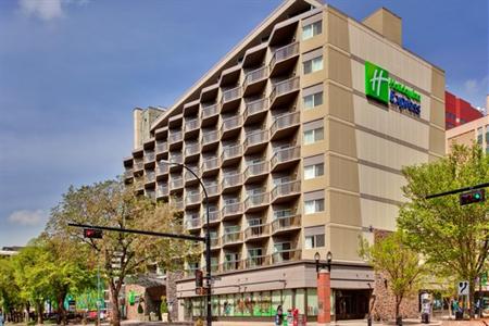Holiday Inn Express Edmonton Downtown