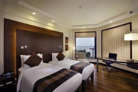Novotel Mumbai Juhu Beach