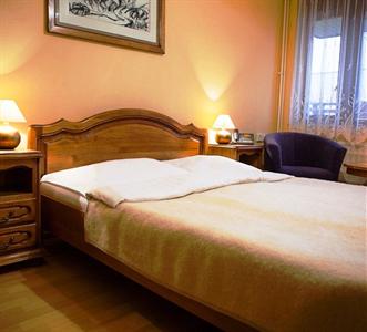Hotel Satelit