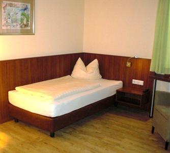 Hotel & Restaurant Jonathan Lippstadt