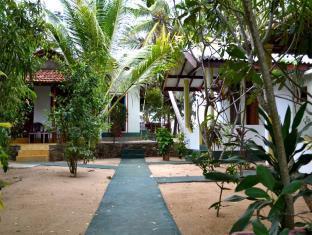 Panorama Rock Cafe Hotel